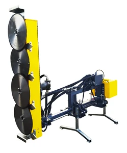 Hydraulic Chainsaw Mounts Loader to Trim Trees