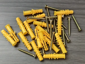 Hot Sale Yellow Nylon Plastic Expansion Wall Plug Anchor with Screw for Gypsum Board Ceiling Drywall Partition Installation