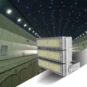 High-Power 300W LED Tunnel Light AC165-265V 140lm/W IP66 Waterproof Aluminum Floodlight for Gymnasiums and Tunnels Light