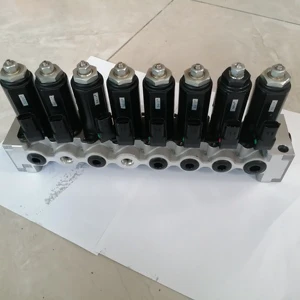 Solenoid Valve Block YN35V00047f1 YN35V00047f2 8kwe5a-30/G24wr-832 Solenoid Valve Group For Kobelco SK200-8 SK260-8 Excavator