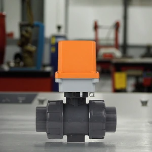 Electric UPVC Motorized Ball Valve PN25 24V/220V Single Acting DN40-DN50 Socket Union for General Water Treatment Customized OEM