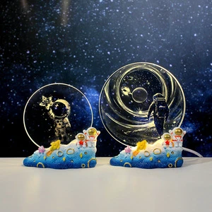 Customized Pattern 3D Engraved Galaxy Crystal Desktop Illuminated Night Light Astronaut Blue Starry Sky Base Decoration For Gift