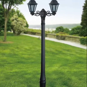 Outdoor Waterproof High Pole Landscape Light Street Post Lamp Park for Garden