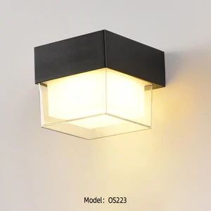 High Quality Ip65 Waterproof Wall Lamp Hotel Villa Courtyard Remote Dimming Rechargeable Solar Wall Washer Light Outdoor