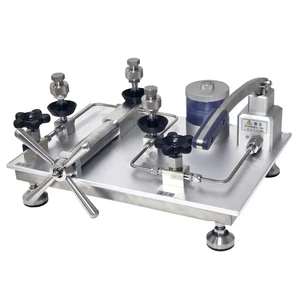 High Quality 1000bar Hydraulic Hand Pump Oil Pressure Calibrator Pump High-End Pressure Measuring Instrument