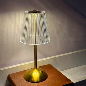 Creative Design Iron Crystal Touch Control Small Retro Night Light Table Lamp for Bedroom Restaurant Study Use Includes Battery