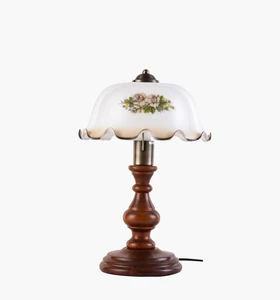 Unique European Solid Wood Room Living Room Bedside Study Old Shanghai American Garden Retro Retro Simple Desk Lamp