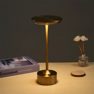 Sunset Projection Led Desk Lamp Rainbow Lamp Projection Night Light Indoor Modern Style Unique Work Table Lamp