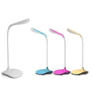 China Factory New Arrival Cordless Modern Home Hotel Simple Indoor Metal USB Rechargeable Beside Table Lamps