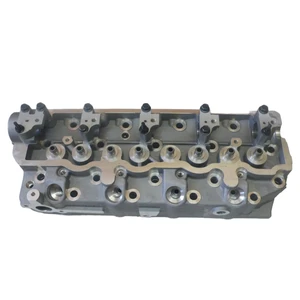 Factory Price Auto Parts OEM Engine Valve Cover Cylinder Heads 22100-42530 22100-42700 for Hyundai