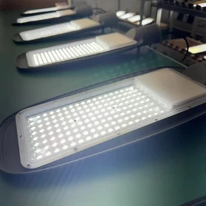 Smart City Outdoor Post Para Luminarias Public Lighting Lampadaire 220V Led House Lamp Manufacturers Street Light Guzhen