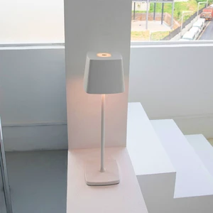 Modern White Color Desk Lamp 5v Metal Gold Living Room Cordless Rechargeable Desk Night Light
