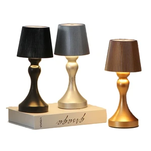 Modern Simple Golden Cordless LED Table Lamp Rechargeable Iron Body Eye Caring for Dining Restaurant Luxury Hotel Study Desk
