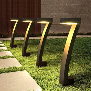 Factory ODM Outdoor Waterproof Solar Garden Pathway Lights New Design LED Solar Lamp for Landscape Yard Lawn Lighting Decor
