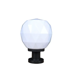 Golden Popular E27 Plastic IP44 Waterproof Pillar Light with Round Globe Design for Outdoor Garden Porch