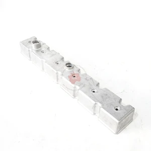 Engine Spare Parts 6CT Valve Cover 4064007 4063544 4063416