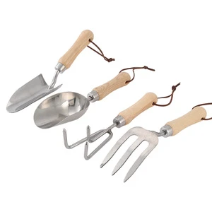 Garden Tools Heavy Duty Gardening Hand Tools Suit with Wooden Handle Stainless Steel Material Rust-Proof Garden Tool Set