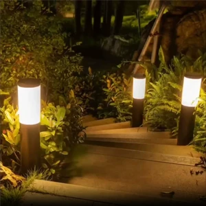 Lawn Courtyard Outdoor Street Led Garden Yard Light Villa Waterproof Street Lamp Vintage High Pole Solar Street Lamp Wholesale