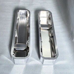VALVE COVER, ALUM FABRICATED, SBM 318 Fabricated Billet Rail with Vent Hole, Polished