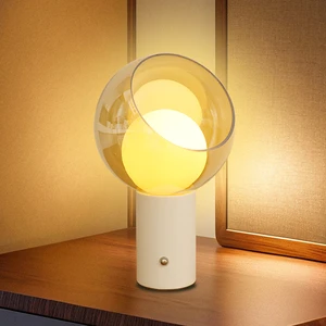 New Design Battery Powered Lamp Base Metal Usb Mood Light Led Decorations Leather Light Glass Table Lamp For Home Decor