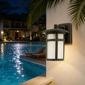 Classic Square Aluminum LED Waterproof Outdoor Wall Lantern for Yard Garden Exterior Home Illumination
