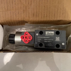 New Parker D1VW020BNJW91 Directional Control Solenoid Valve , Original Parker Parker Solenoid Directional Valve D1VW020BNJW91