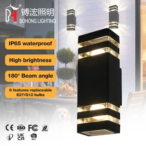New Arrivals IP65 Waterproof Aluminum Polycarbonate Villa Exterior Mounted Designed Courtyard Garden LED Outdoor Wall Lights