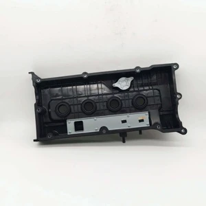 Auto Parts Engine Valve Cover Cylinder Head 2241026611 2244126003 22410266101.6L DOHC