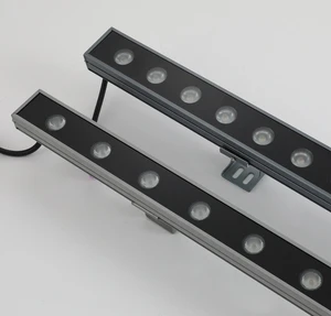 Modern RGB LED Wall Washers Aluminum & Black Glass Body with Linear Track Light IP65 for Warehouse Use Modern Design