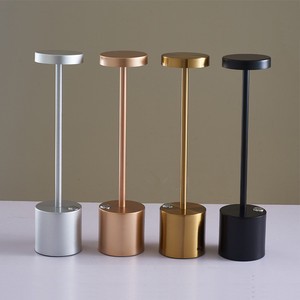 High Quality Touch Dimming I-Shaped Table Lamps Metal Rechargeable Eye Protection Led Desk Lamp for Restaurant Dinner Bar Light