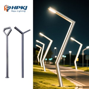 Simple Outdoor Solar Street Light IP65 Rated for Garden Park Courtyard and Residential Use