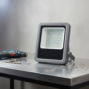 Durable Aluminum Outdoor Flood Lighting Lamp 50w 100w 150w 200w 300w 400w 500w 600w LED Floodlight With Black Body High Density