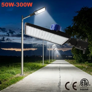 LED Parking Lot Light 240W 33600LM Dusk To Dawn Outdoor Lighting Adjustable Light Poles IP66 Waterproof