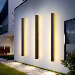 Hot Style Wall Mounted Exterior Lond Strip Lights Durable Black Waterproof LED Wall Lamp Outdoor Linear Wall Light