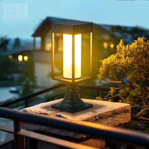 Solar Aluminum Pillar Lamp Modern Minimalist Outdoor LED Garden Courtyard Gate Wall Lamp with IP33 Rating