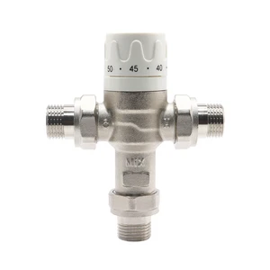 UCCON Brass Thermostatic Mixing Valve Floor Heating Parts Hydronic Water Temperature Control Four-Way For Hotel Use Factory