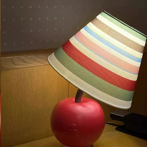 Cross-border Unique Creative Minimalist Modern Living Room Bedroom Bedside Table Lamp Battery ABS Small Night Light Cute Apple