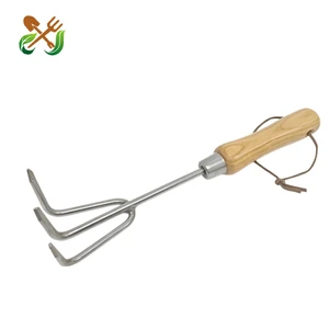 3-Tine Stainless Steel Mini Garden Cultivator Rake Manual Multi-Purpose Hand Weeding Tool Wooden Weeding & Soil Loosening