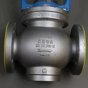 Industrial Globe Control Valve with Digital Smart Positioner | RCA Electropneumatic Regulator | Oil Gas Power Plant Application