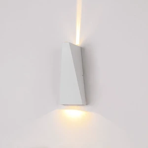Outdoor Wall Lamp Waterproof Led Aisle Staircase Modern Simple Creative and Lower Light-emitting Balcony Outdoor Wall Lamp