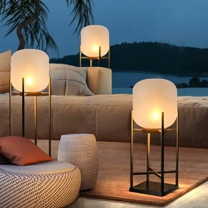Latest Modern Outdoor Garden Lamp Simple IP65 Waterproof Lawn Lights for Villa Landscape LED Light Source