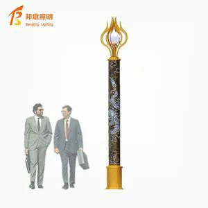 Outdoor IP66 Waterproof Iron LED Modern Garden Lawn Landscape Column Light Square Pillar Lamp