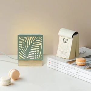 Small Table Lamp Leaf LED Bedroom Nightstand Light Metal Usb Table Lamp Lights for Bedroom Decorative
