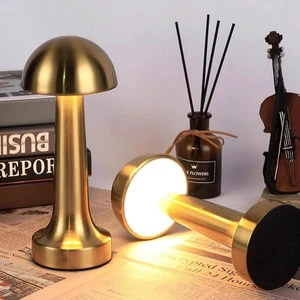 Hot Wholesale Modern Beside Night Led Table Lamp Desk Hotel Metal Rechargeable Small Table Lamp for Bedroom or Living Room