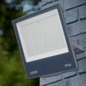Energy Saving Outdoor Garden FloodLight Sports Stadiums Tunnel Lighting Waterproof Ip67 30W/50W/100W/150W/200W Led Flood Light