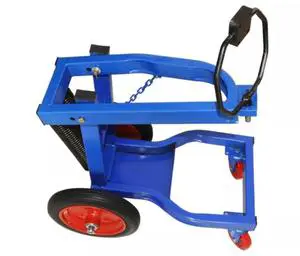 Pneumatic Impact Wrench Holds the Wrench of the Moving Balance Support