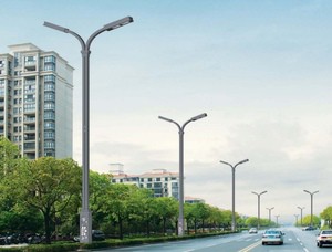 Solar LED Street Light Lamps Octagonal Steel Poles with Hot-Dip Galvanized Finish 200 km/h Wind Resistance & 5-Year Warranty