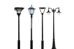 Outdoor IP65 Metal Antique Garden LED Street Light with Waterproof Design Modern Poles and 2-Year Warranty