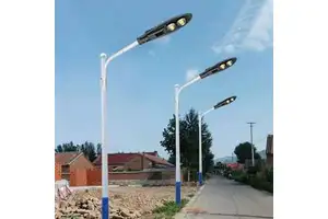 High Lumen LED Solar Street Light IP67 Rated Integrated and Waterproof Aluminum Alloy Outdoor Powered by Sunlight