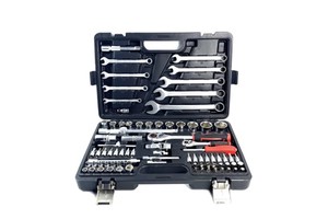 82 Maintenance Tool Kit Multimeter Electrician Hardware Tool Set for Electrician Multi-function Household Toolbox